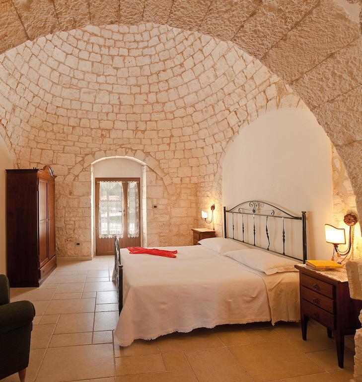 Masseria Madonna Dell'Arco Agriturismo Мартина-Франка Номер фото