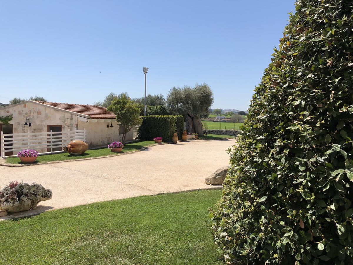 Masseria Madonna Dell'Arco Agriturismo Мартина-Франка Экстерьер фото